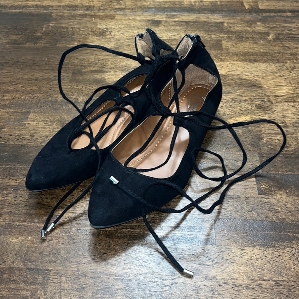 Candies - Flats with string around the ankles - barely worn